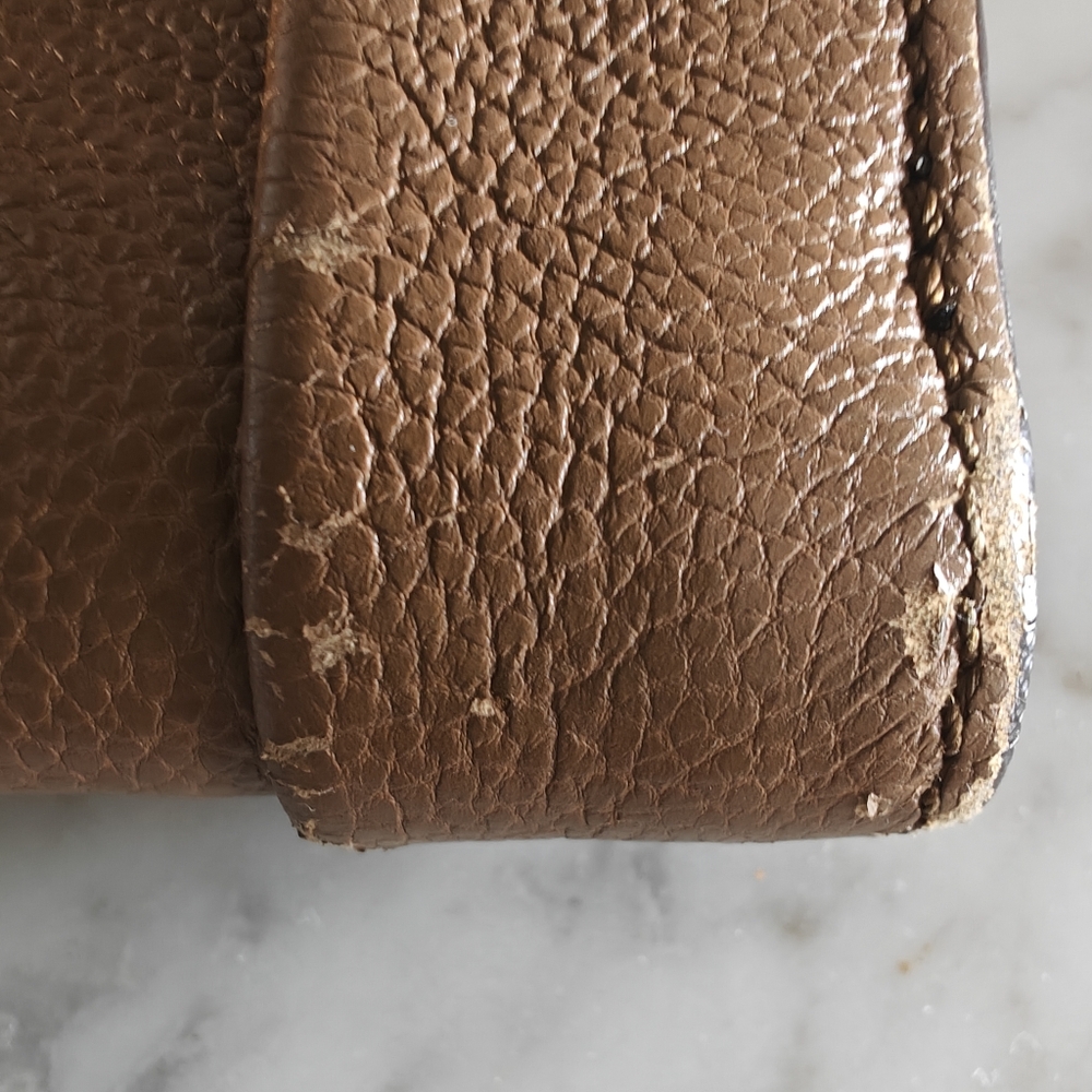 Chloé Vintage Tan Leather Elsie Compact Wallet With Twist Turn Lock (w/COA) - Picture 9 of 16